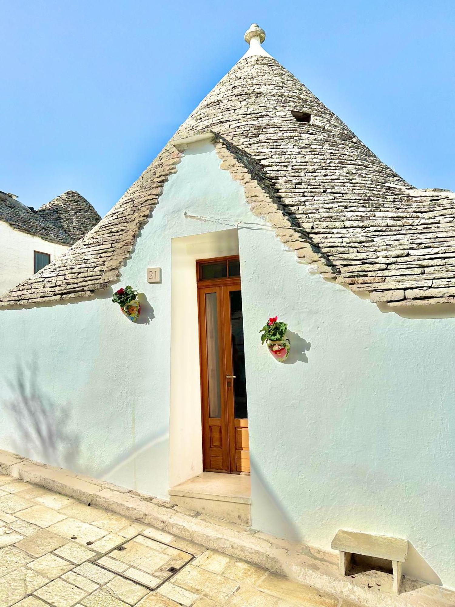 Trulli Moon Villa Alberobello Eksteriør bilde