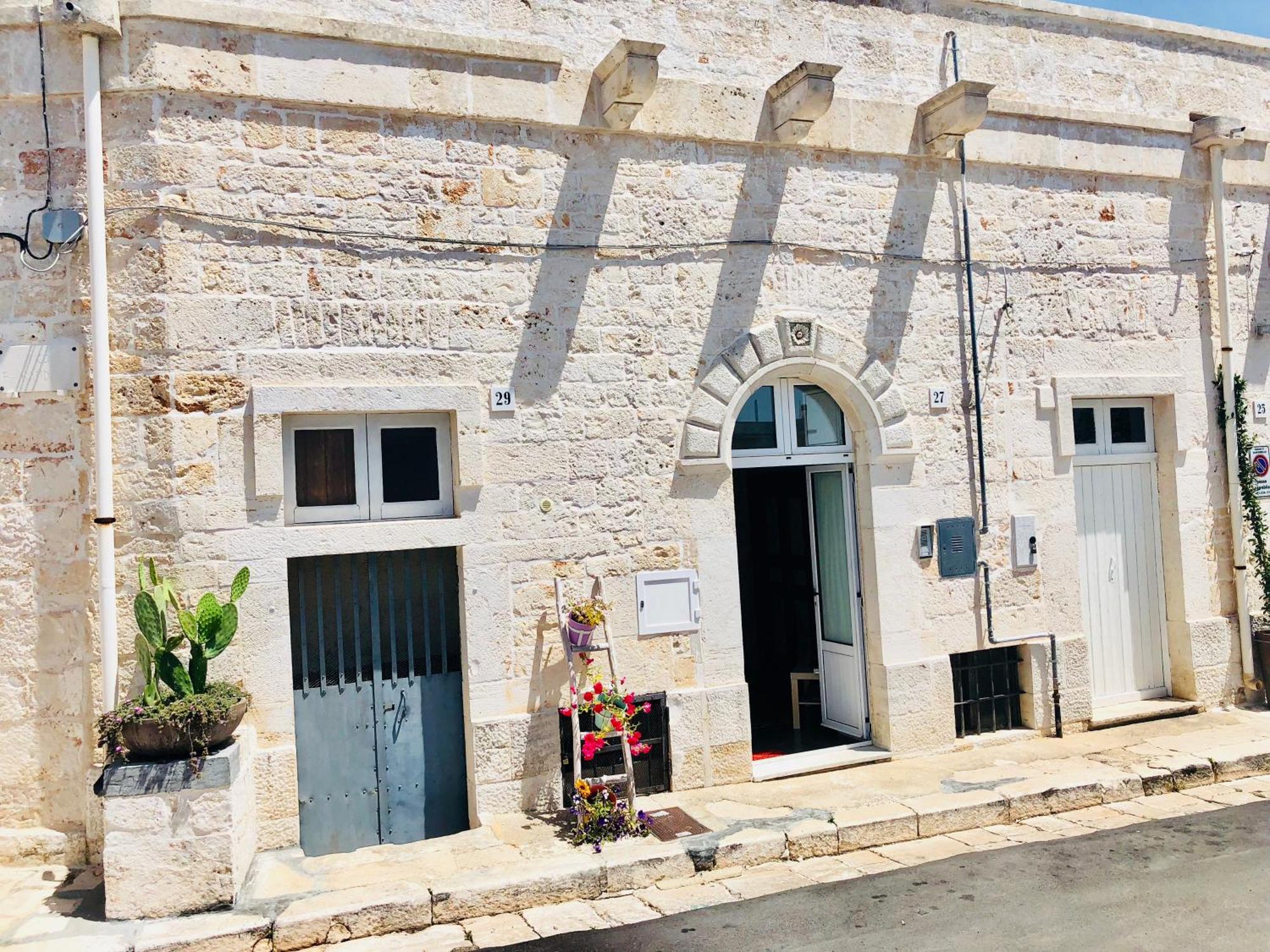 Trulli Moon Villa Alberobello Rom bilde